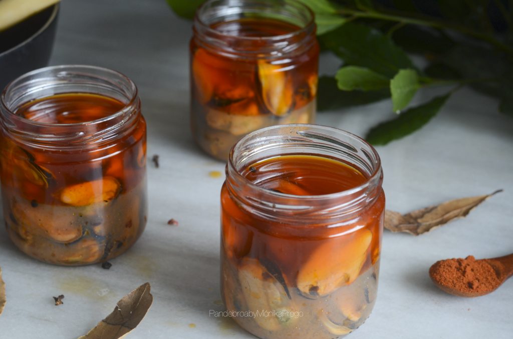 conserva de mejillones en escabeche