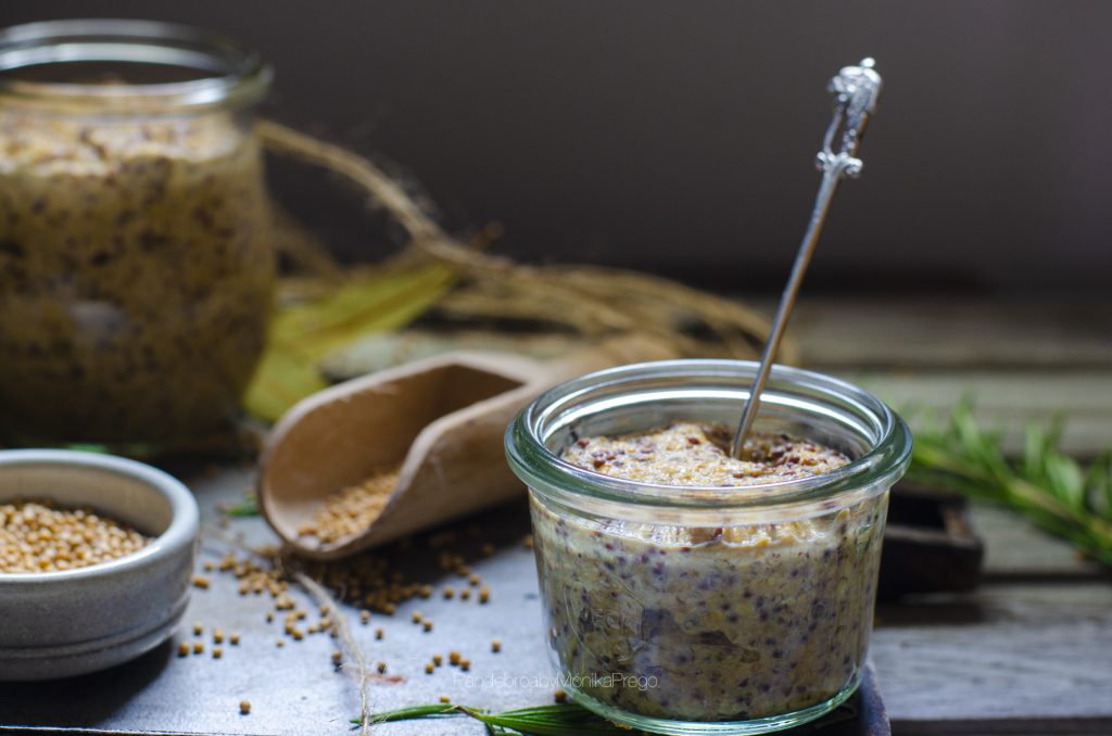 botes de mostaza a la antigua