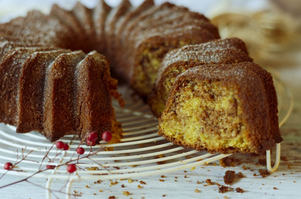 Bizcocho relleno de canela