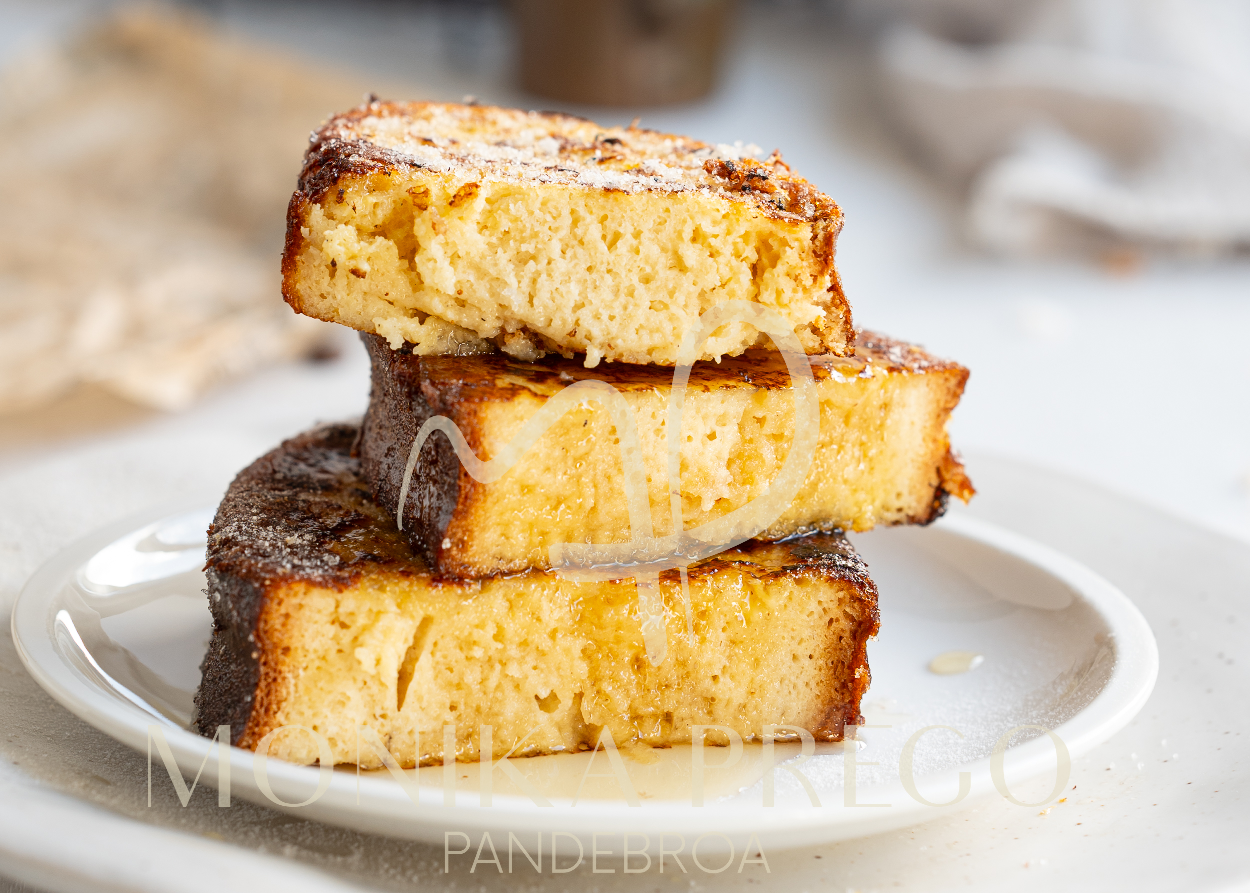 Torrijas de canela y café