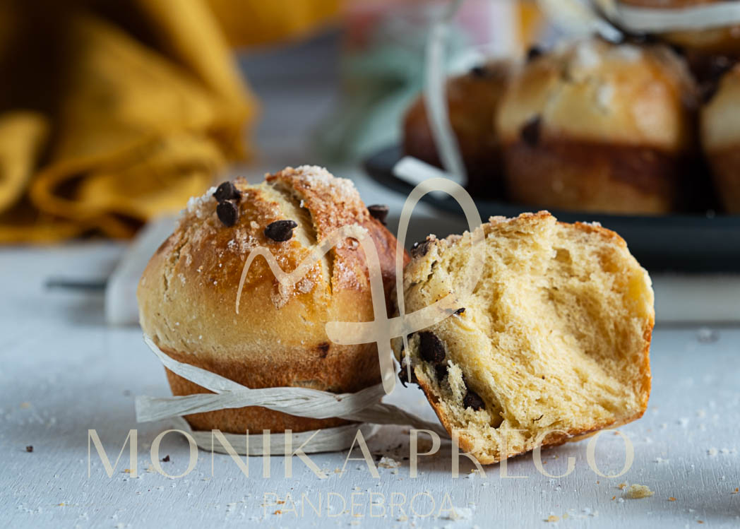 Bollitos de Pascua de naranja