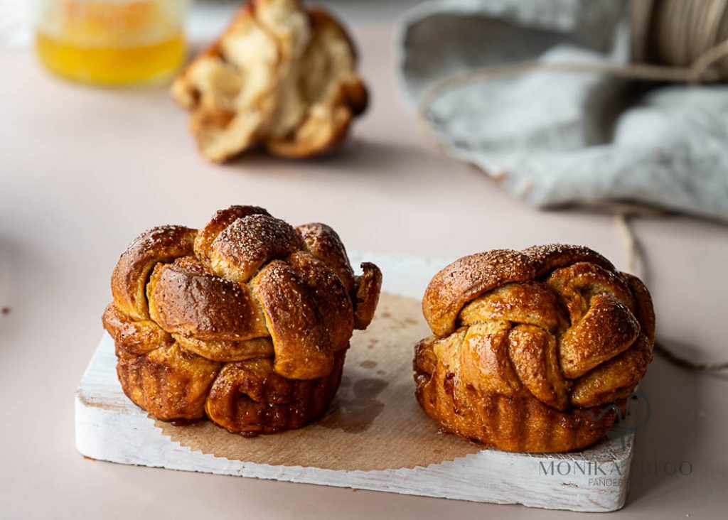 Trenzas de canela en molde