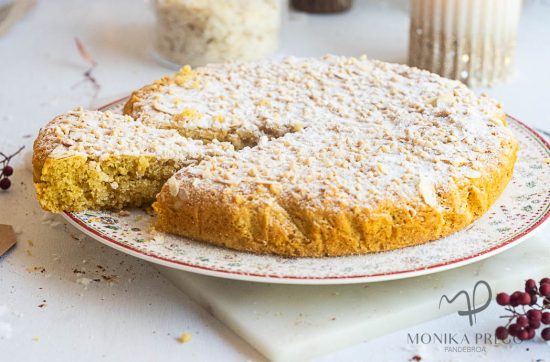 Tarta de naranja y almendra