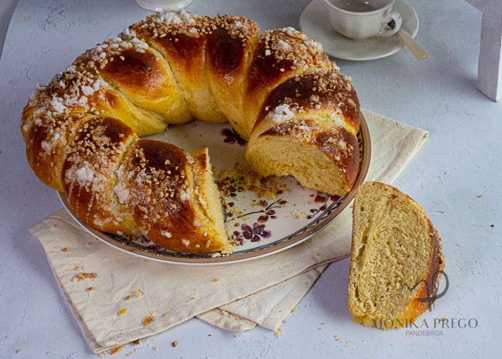 Roscon de pascua gallego hecho con aceite