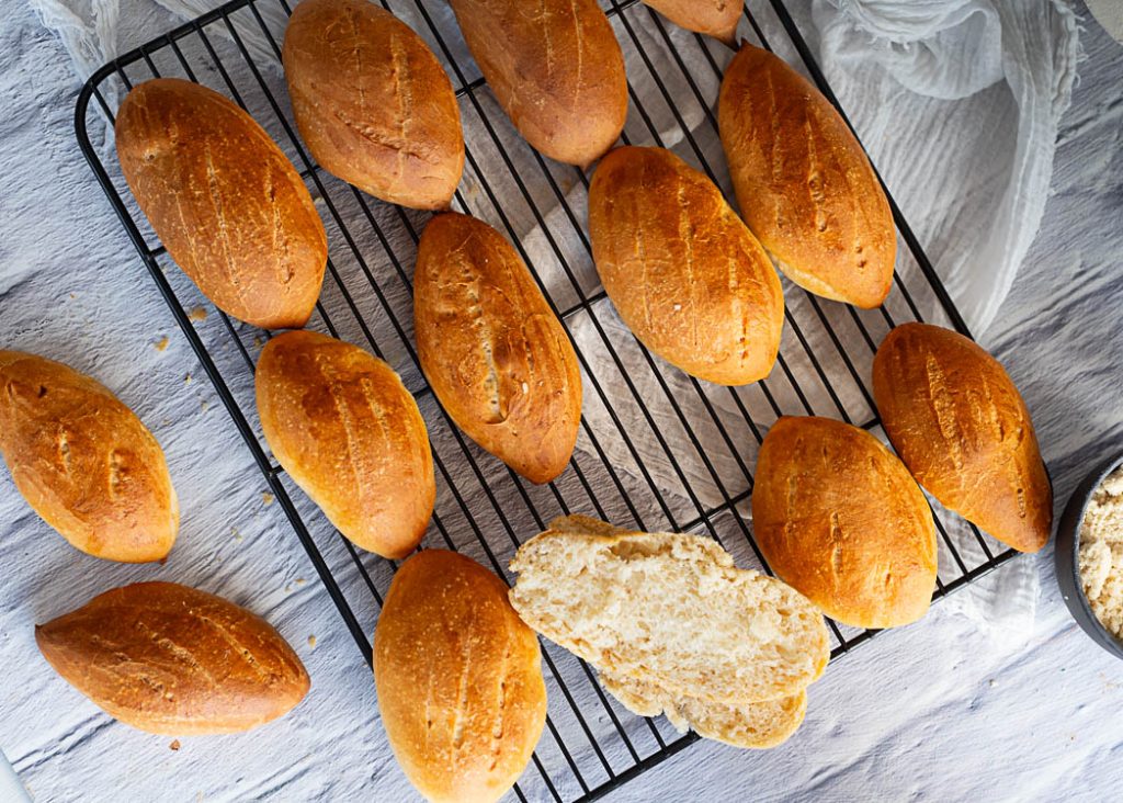 bollitos de leche con aceite 